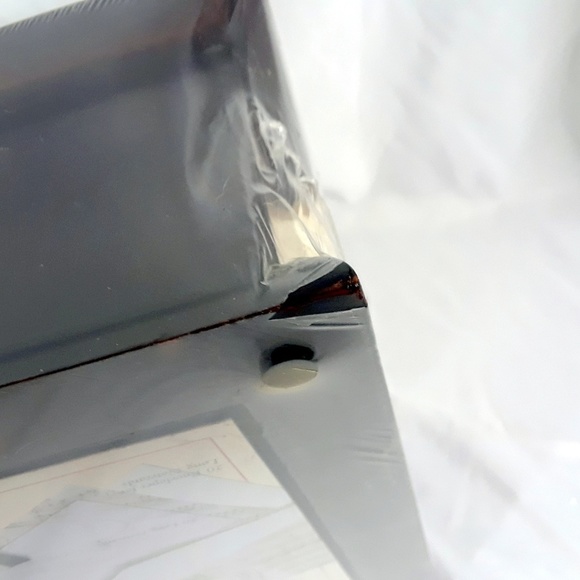 Fine Stationery in a Solid Hardwood Keepsake Chest - Picture 3 of 8